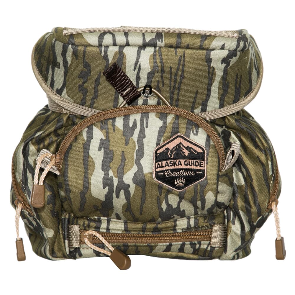 Alaska Guide Creations Alaska Classic Max - Mossy Oak Bottomland Binocular Pack ACM-MOBL