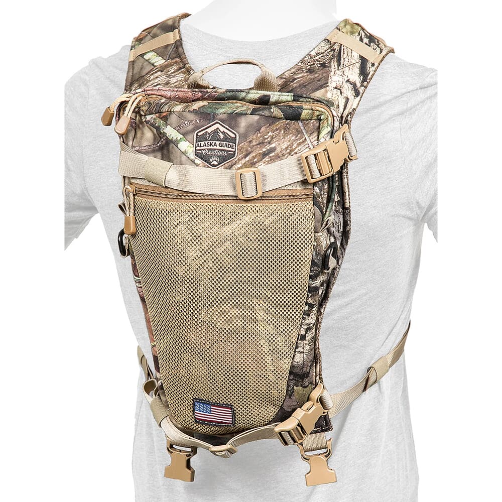 Alaska Guide Creations Stalker - Mossy Oak Break Up Hydration Pack STK-MOBU