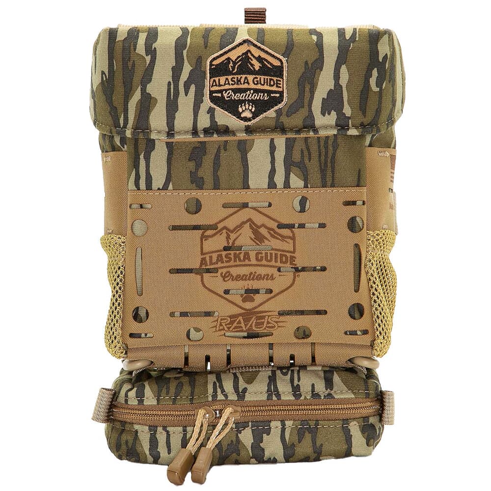 Alaska Guide Creations Ravus Mossy Oak Bottomland Binocular Pack RAV-MOBL