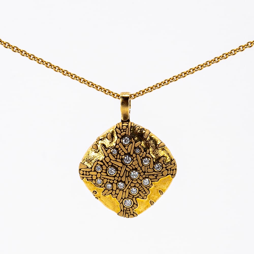 Alex Sepkus 18K and Diamond "Cushion" Pendant 15 Diamonds (0.31ct) with 18" 1.9mm CH-1.9 Cable Chain M-8219