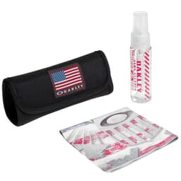 Oakley USA Flag Lens Cleaning Kit 101-008-001