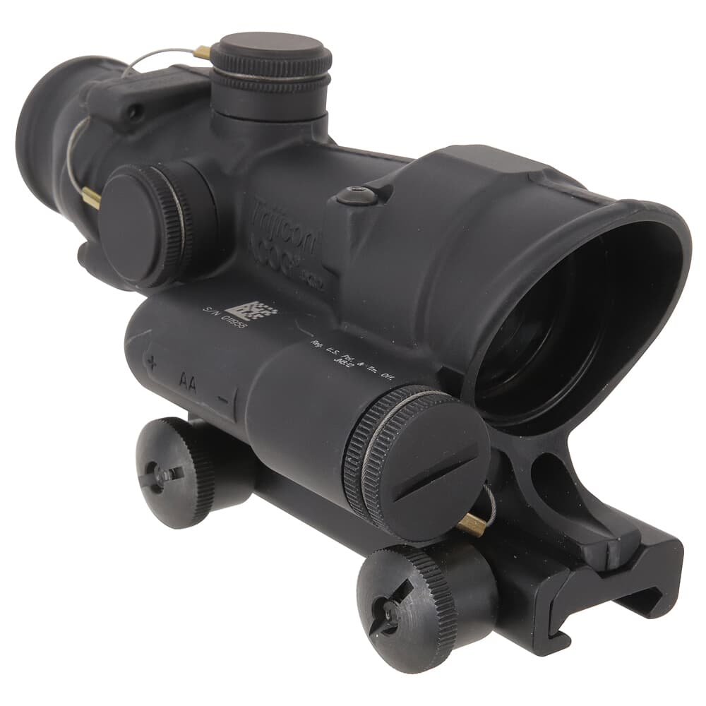 Trijicon USED ACOG 4x32 LED .223 Horseshoe w/TA51 Mount 100394 Like New, Small Scratch on Battery Compartment UA2362