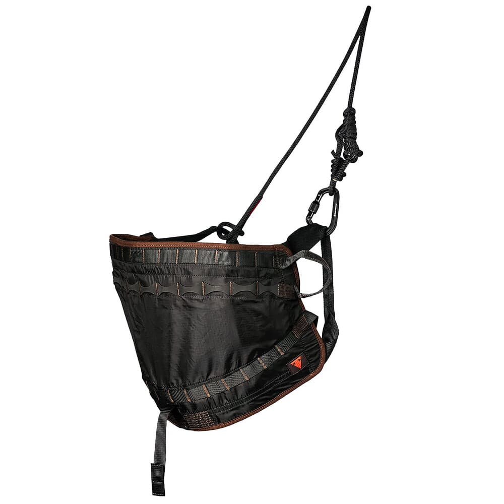 TrophyLine Venatic M/L Black Tree Saddle DL-VENATIC-BL-ML